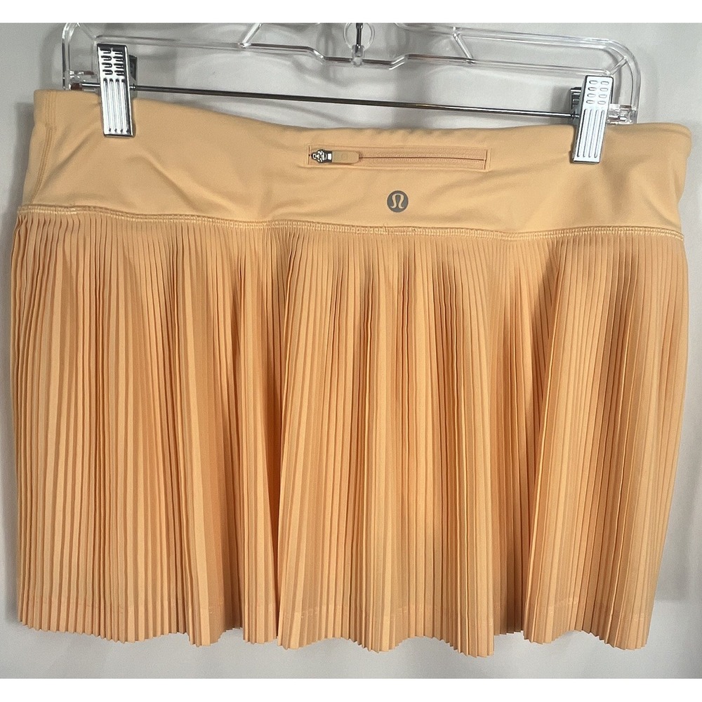 Lululemon Women's Pleated Tennis Golf Skort Stretch Peach/Light Orange Size 10